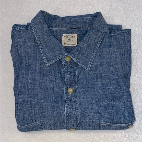 J. Crew Other - J. CREW collared button down shirt
